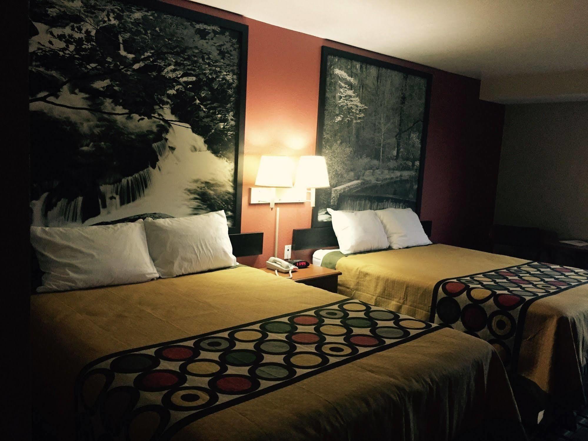 ซูเปอร์ 8 บาย วินด์แฮม ครอสวิลล์ เทนเนสซี Motel ภายนอก รูปภาพ
